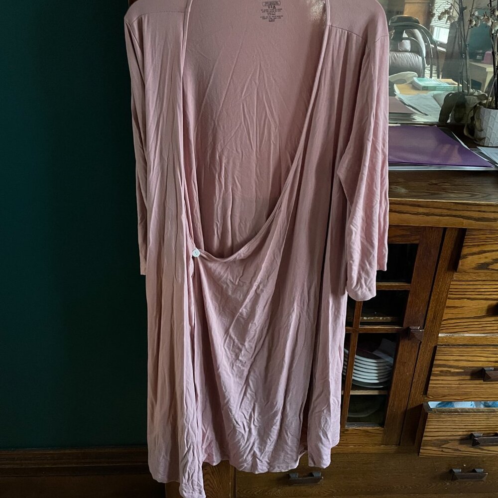 Caden Lane maternity robe - Picture 2 of 5